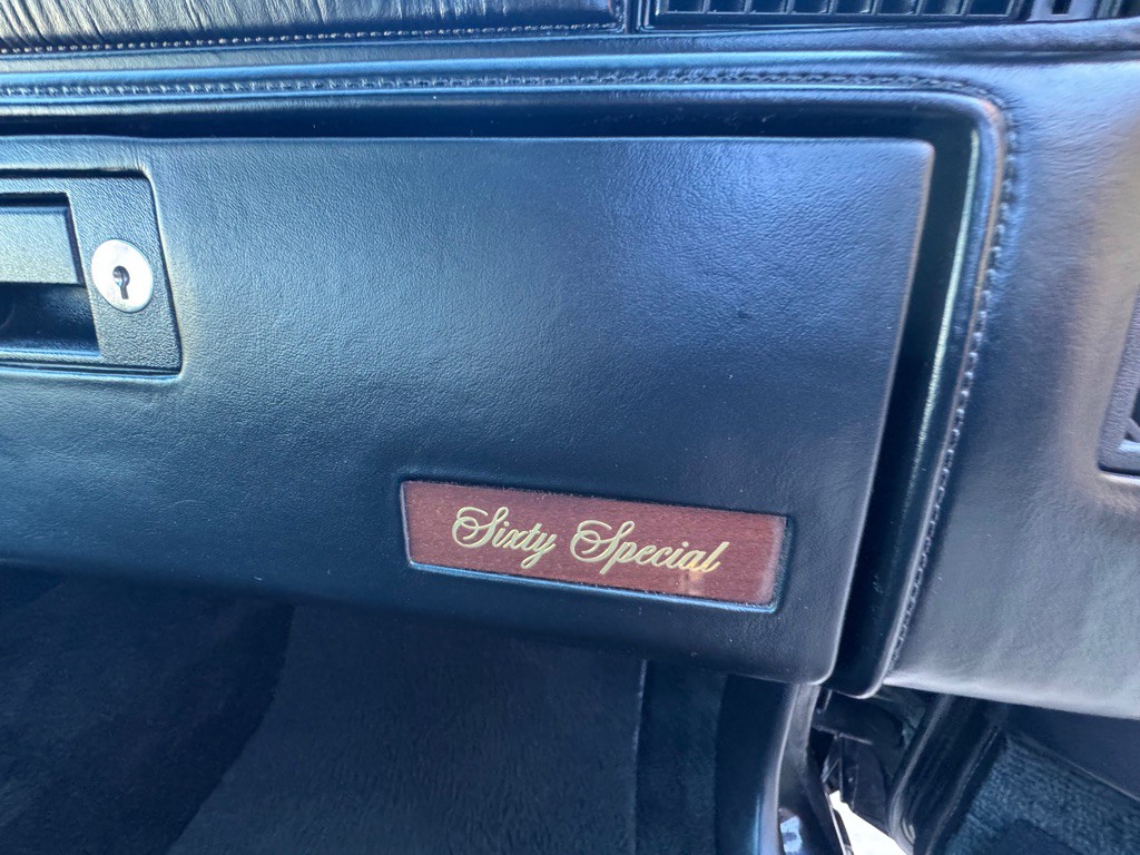 1993 Cadillac 60 Special Image 24
