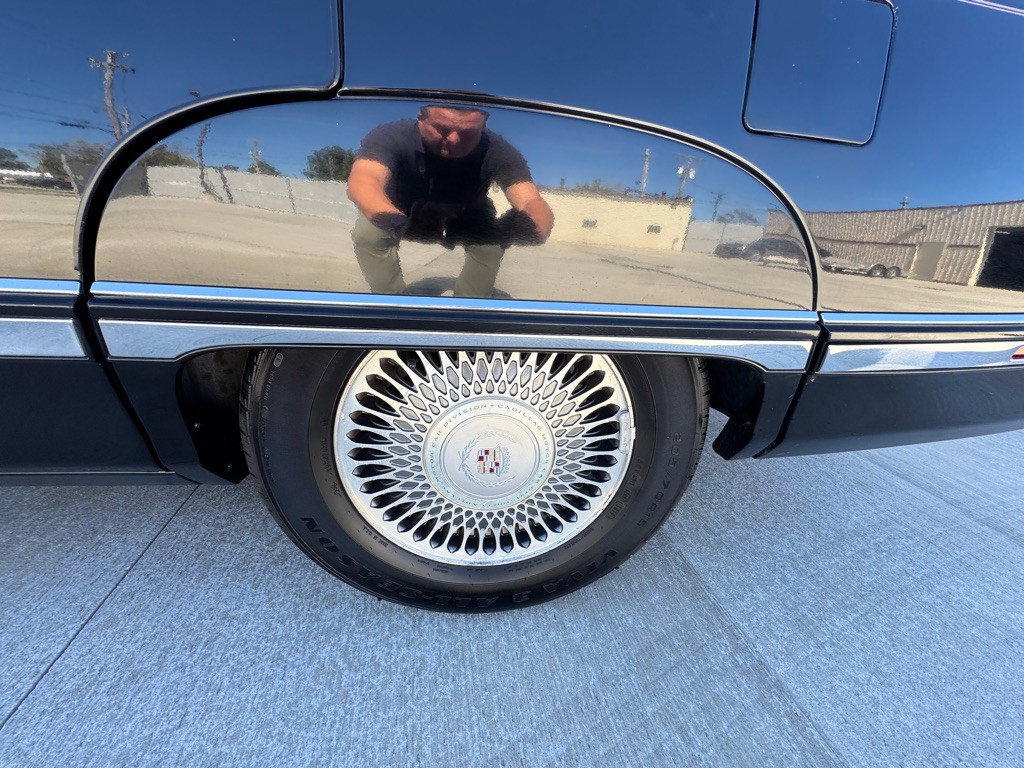 1993 Cadillac 60 Special Image 32