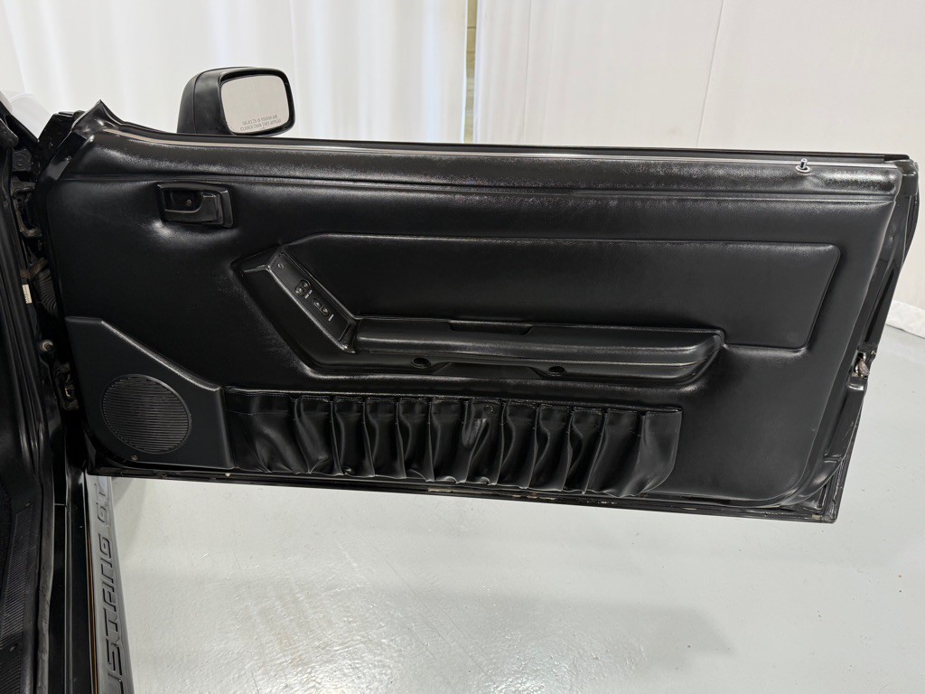1992 Ford Mustang Image 21
