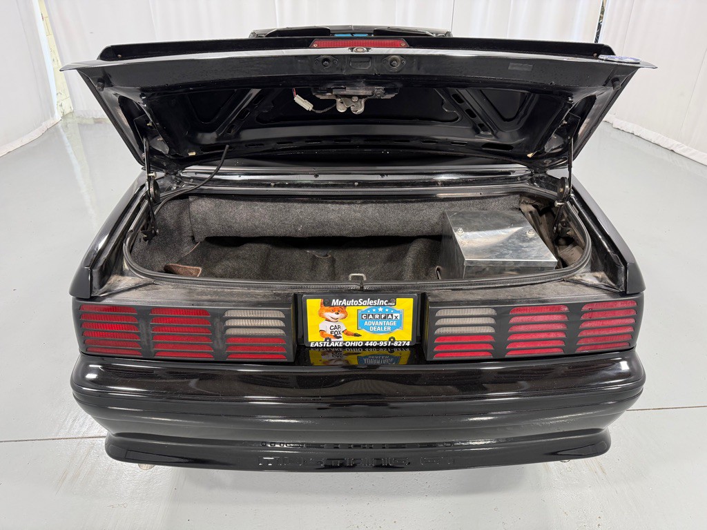 1992 Ford Mustang Image 22