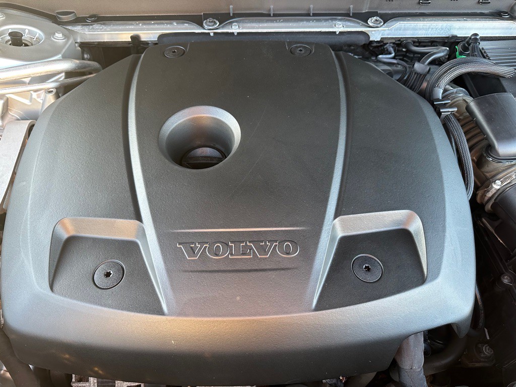 2016 Volvo XC90 Image 37