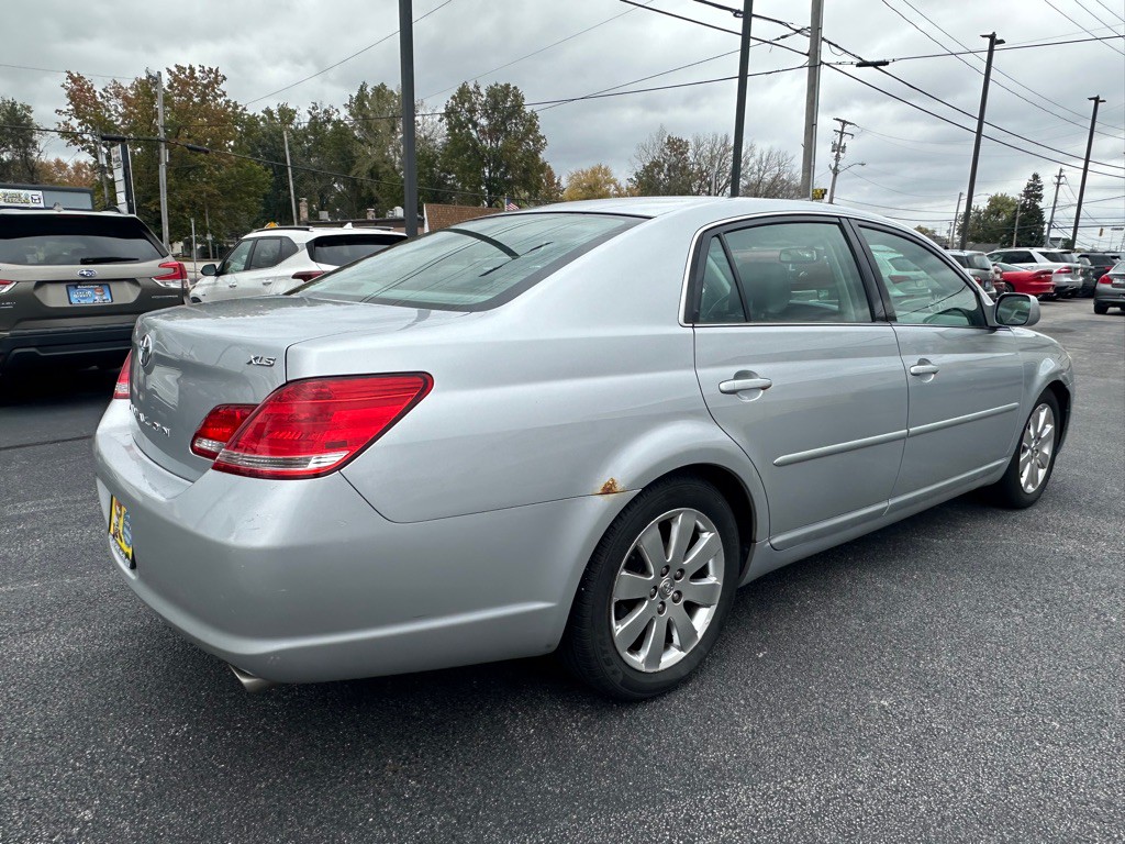 2006 Toyota Avalon Image 5