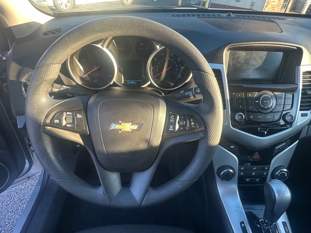 2016 Chevrolet Cruze Image 9