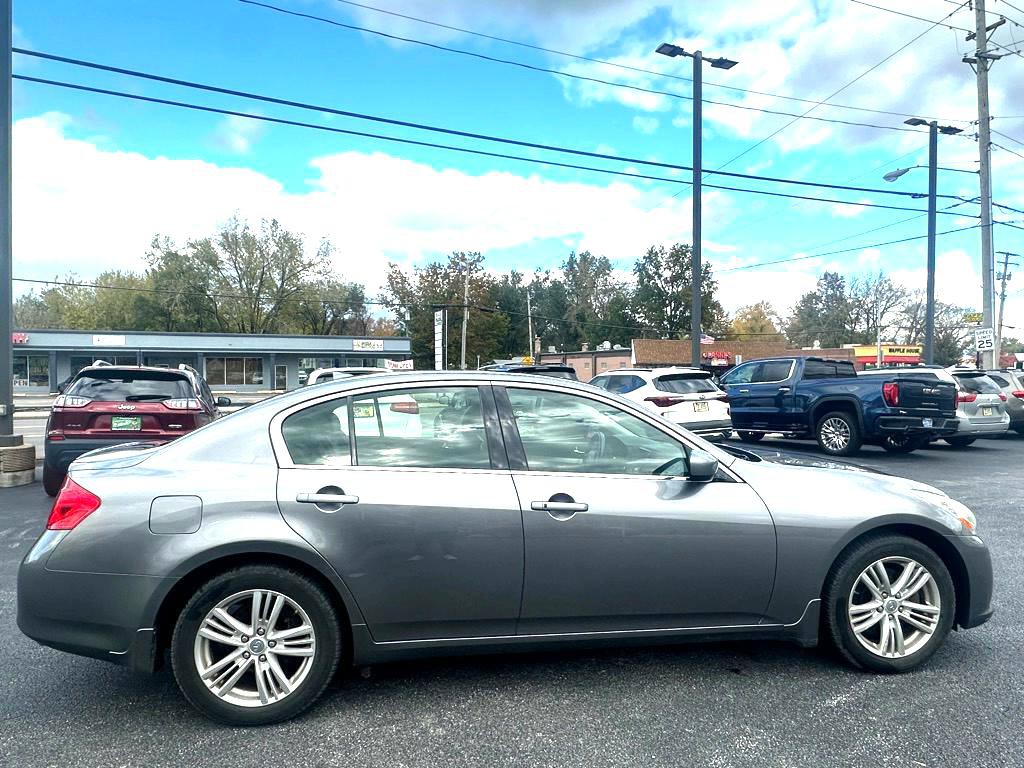 2013 INFINITI G37 Image 5