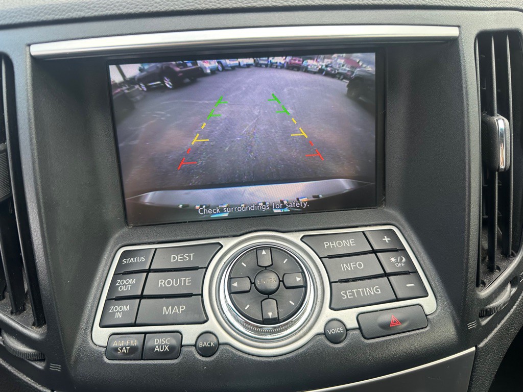 2013 INFINITI G37 Image 8