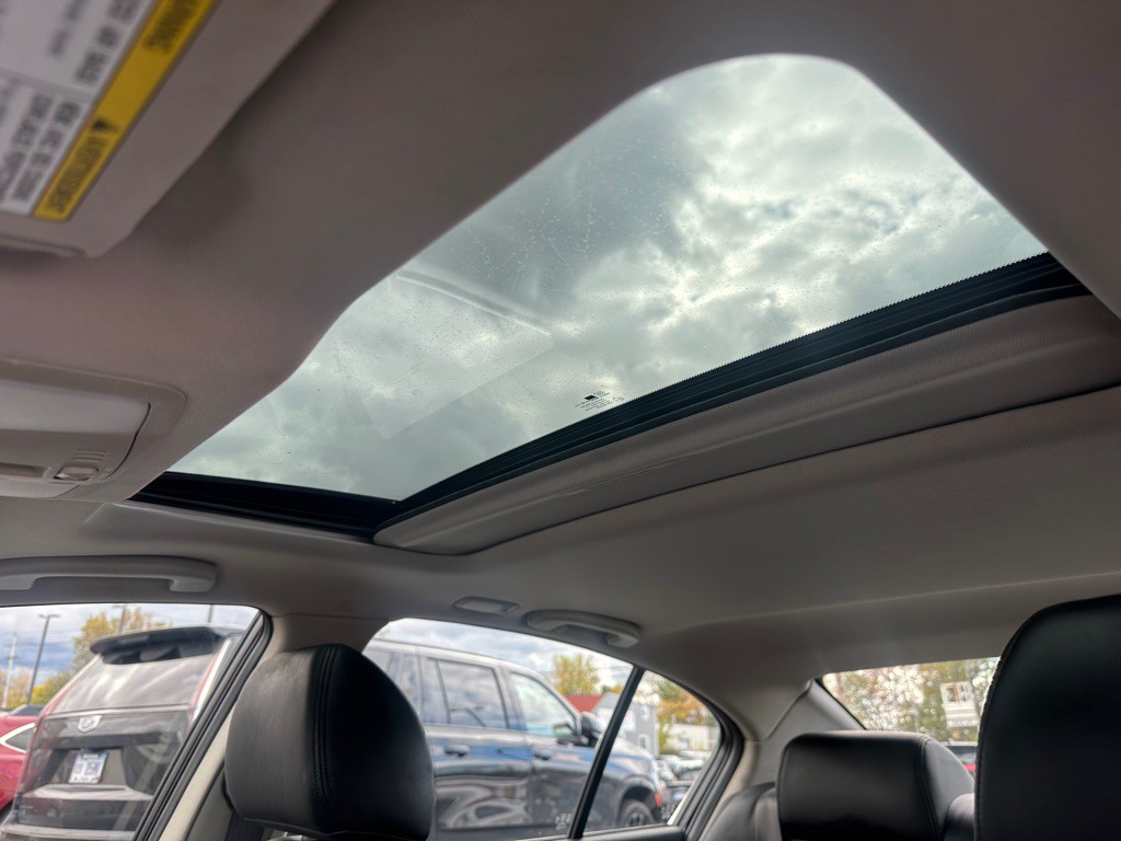 2013 INFINITI G37 Image 22