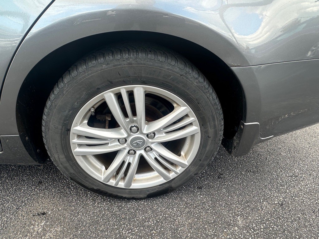 2013 INFINITI G37 Image 23