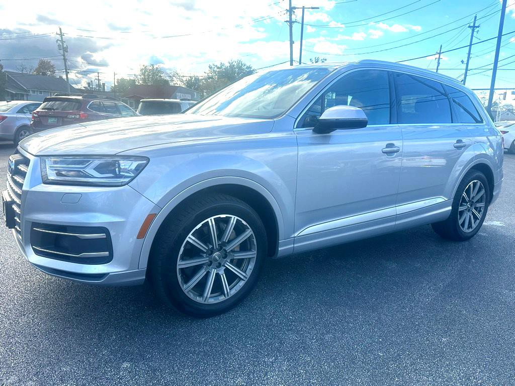 2018 Audi Q7 Image 2