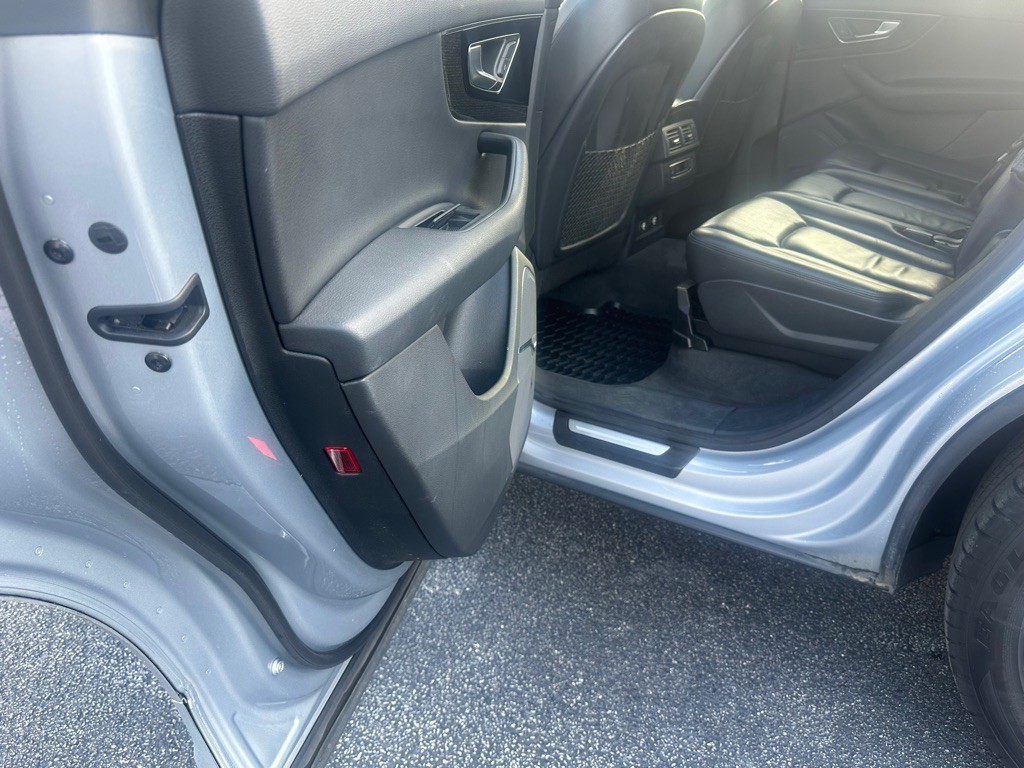 2018 Audi Q7 Image 25