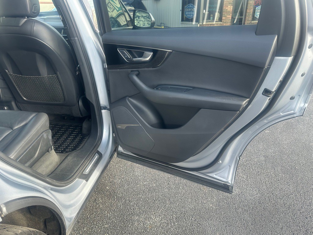 2018 Audi Q7 Image 29
