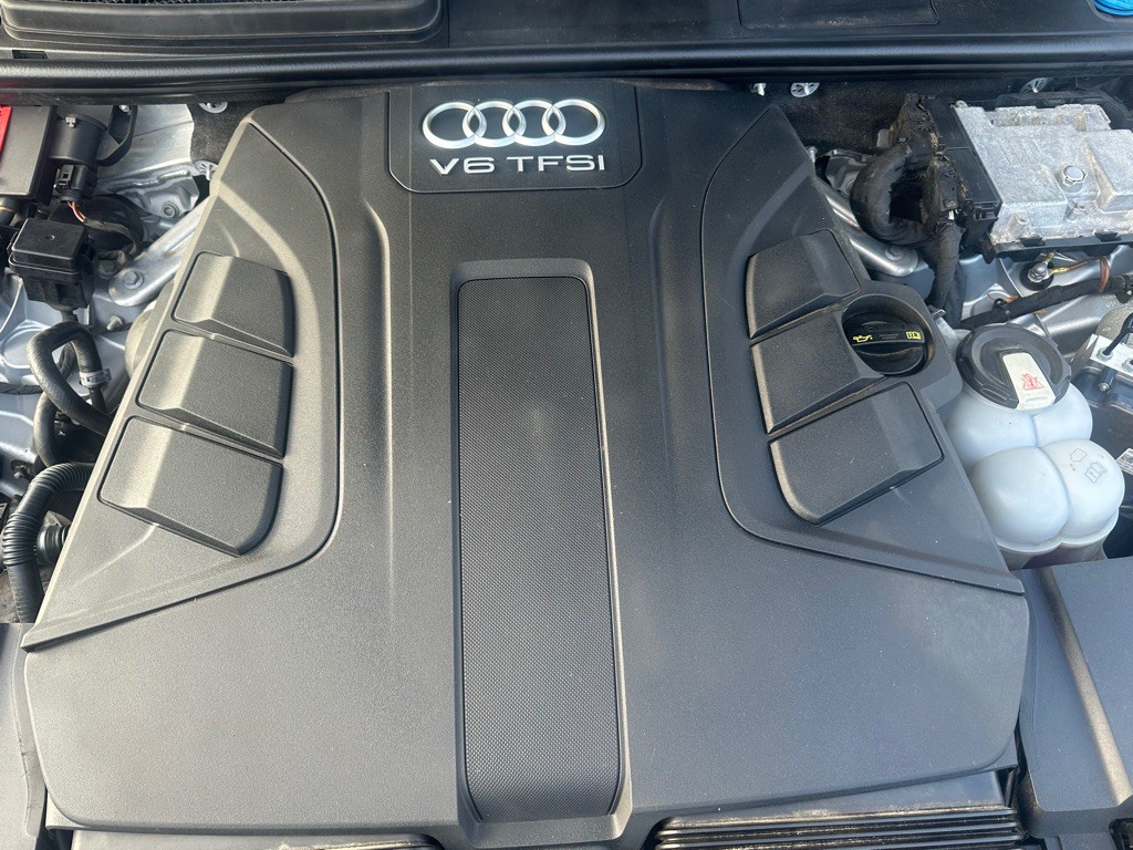 2018 Audi Q7 Image 37
