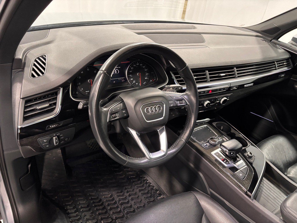 2018 Audi Q7 Image 9