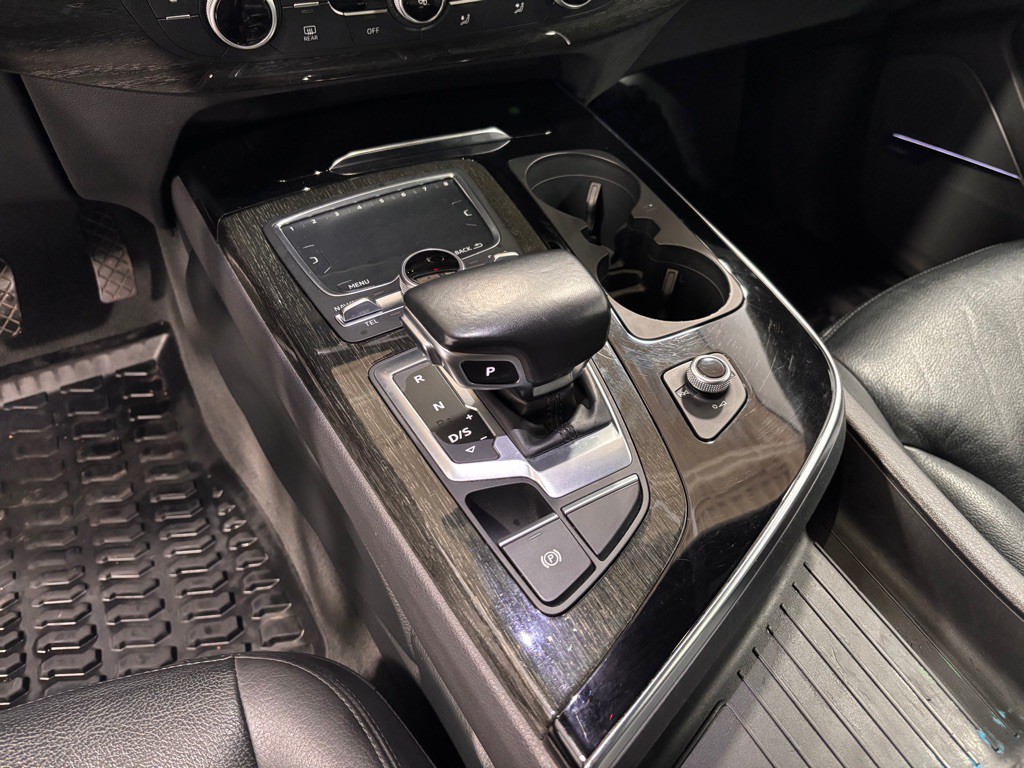 2018 Audi Q7 Image 14