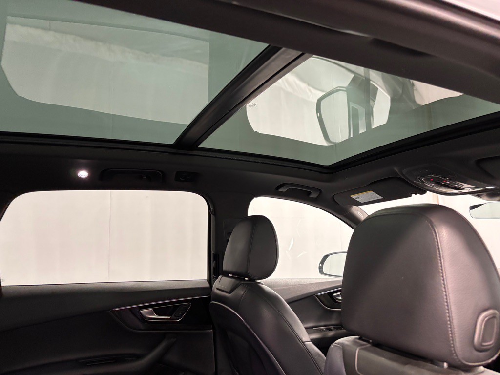 2018 Audi Q7 Image 26