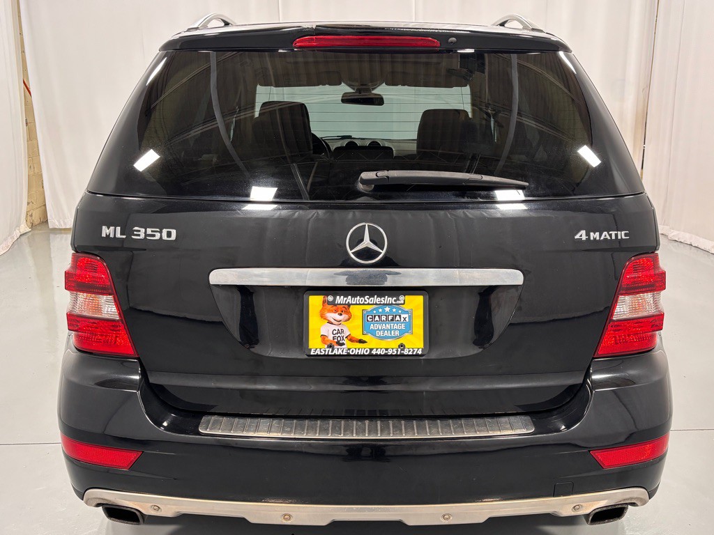 2010 Mercedes-Benz M-Class Image 6