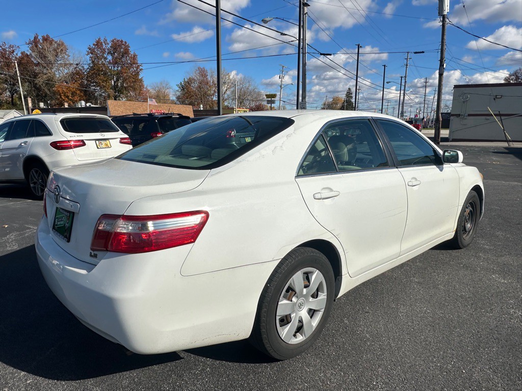 2009 Toyota Camry Image 5