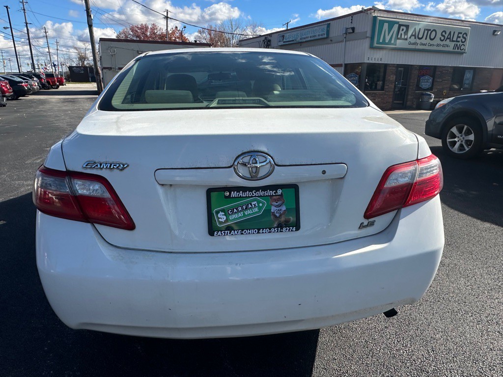 2009 Toyota Camry Image 6