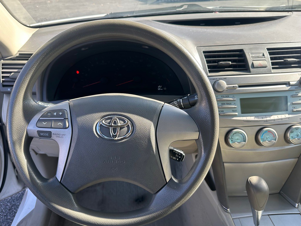 2009 Toyota Camry Image 10