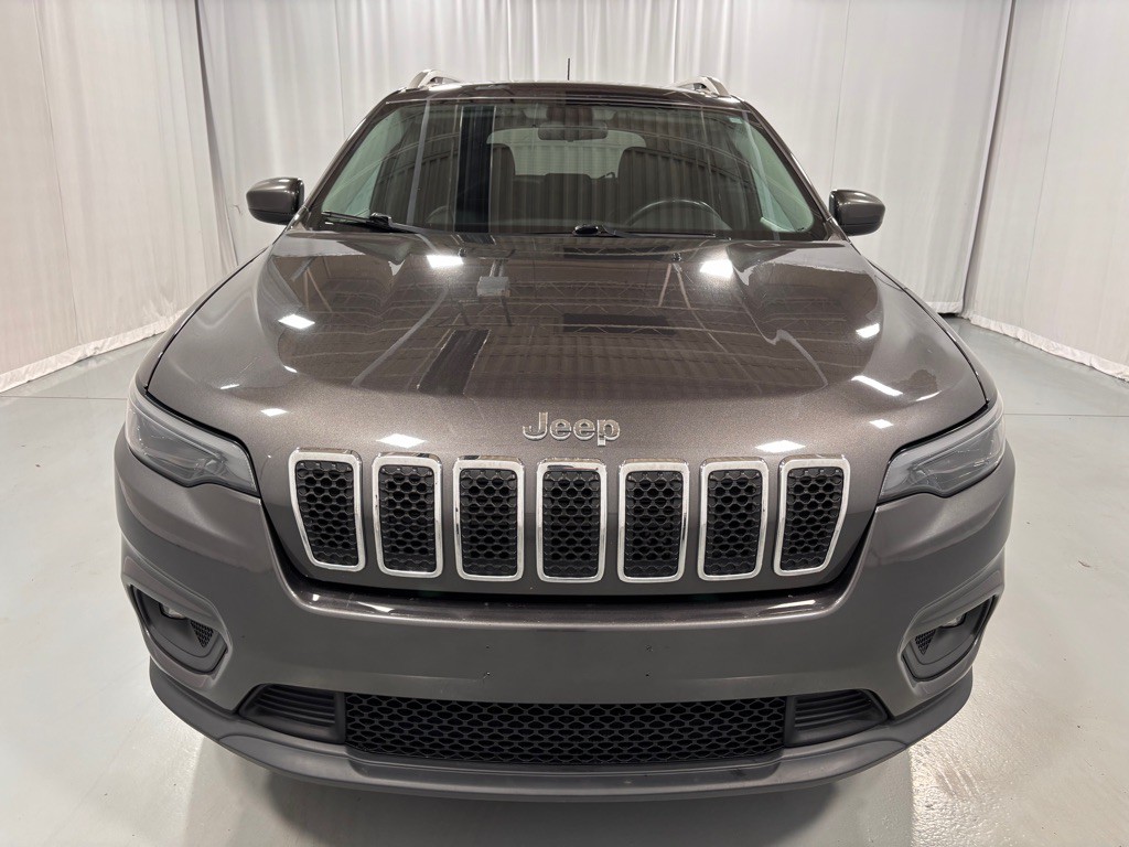 2019 Jeep Cherokee Image 2