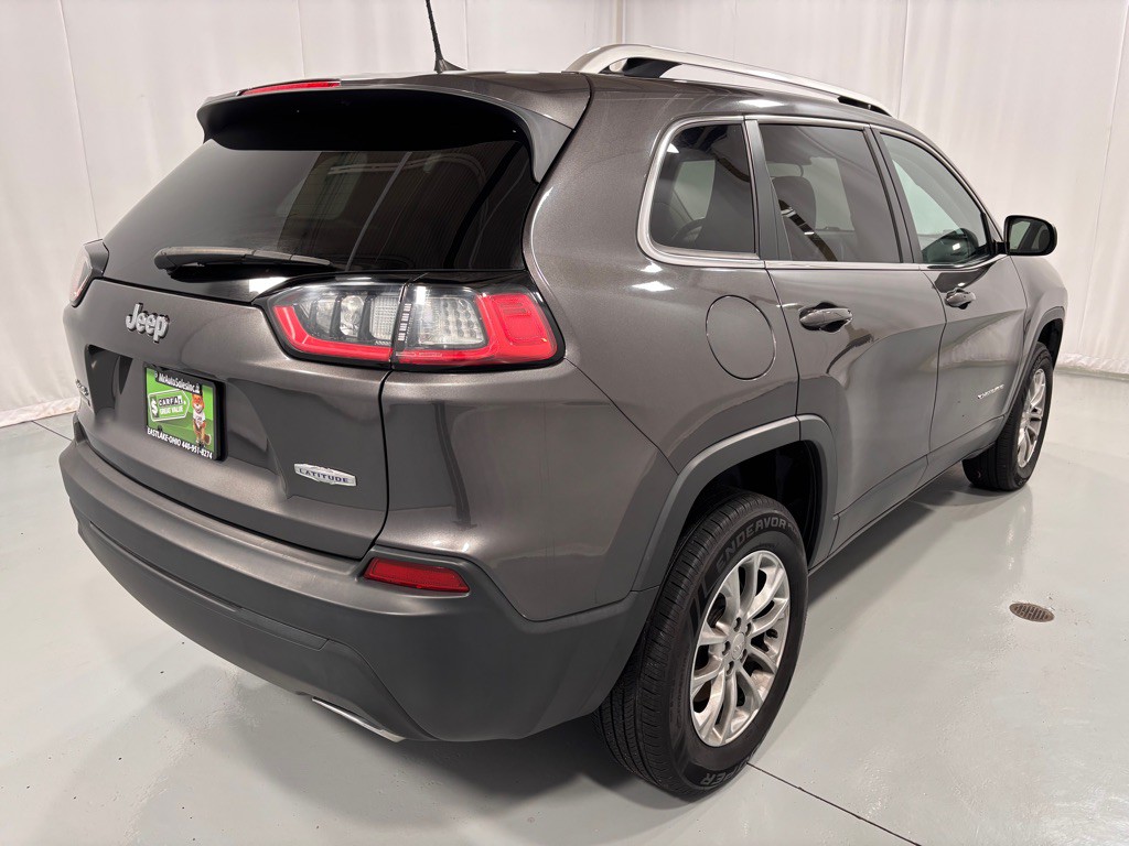 2019 Jeep Cherokee Image 5