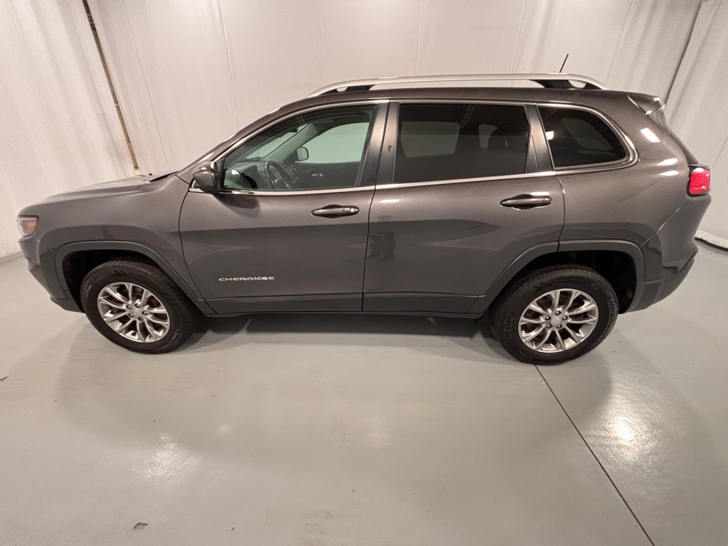 2019 Jeep Cherokee Image 8