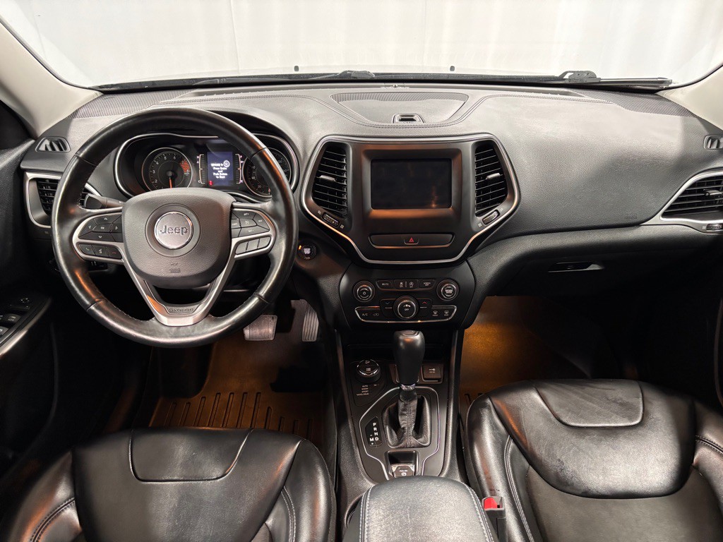 2019 Jeep Cherokee Image 10