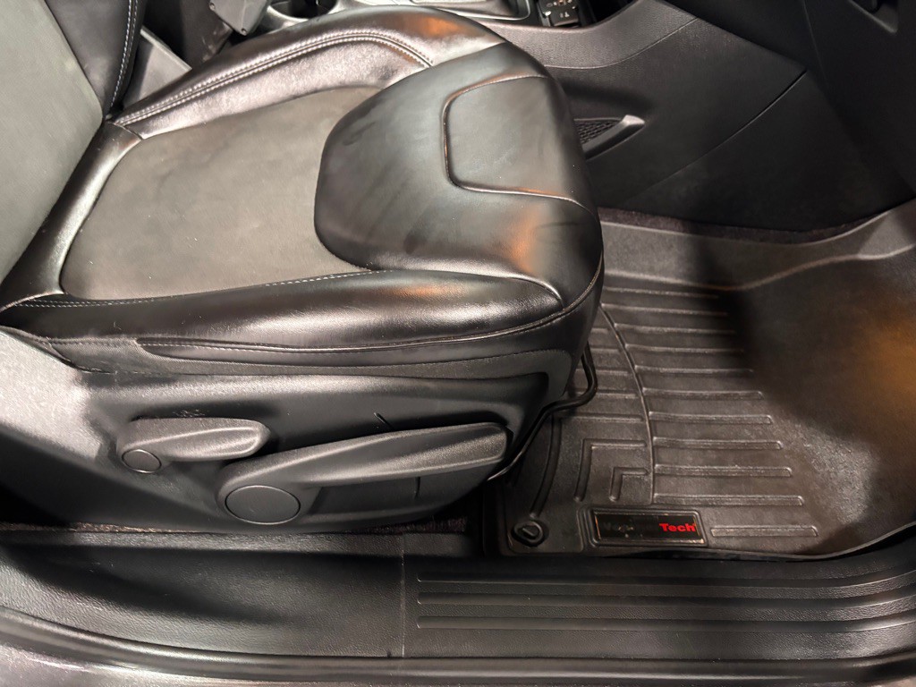 2019 Jeep Cherokee Image 18