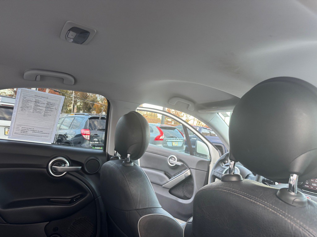 2017 FIAT 500 Image 20