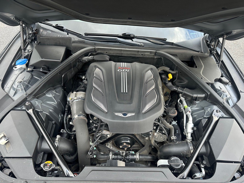 2018 Genesis G80 Image 41