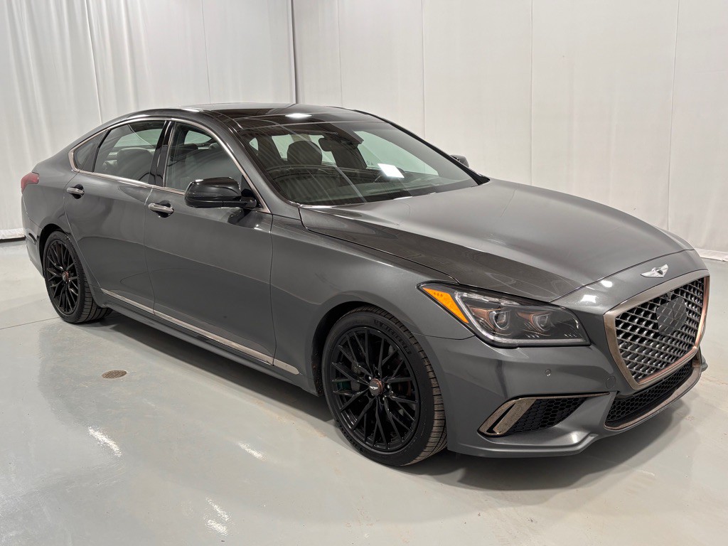 2018 Genesis G80 Image 1