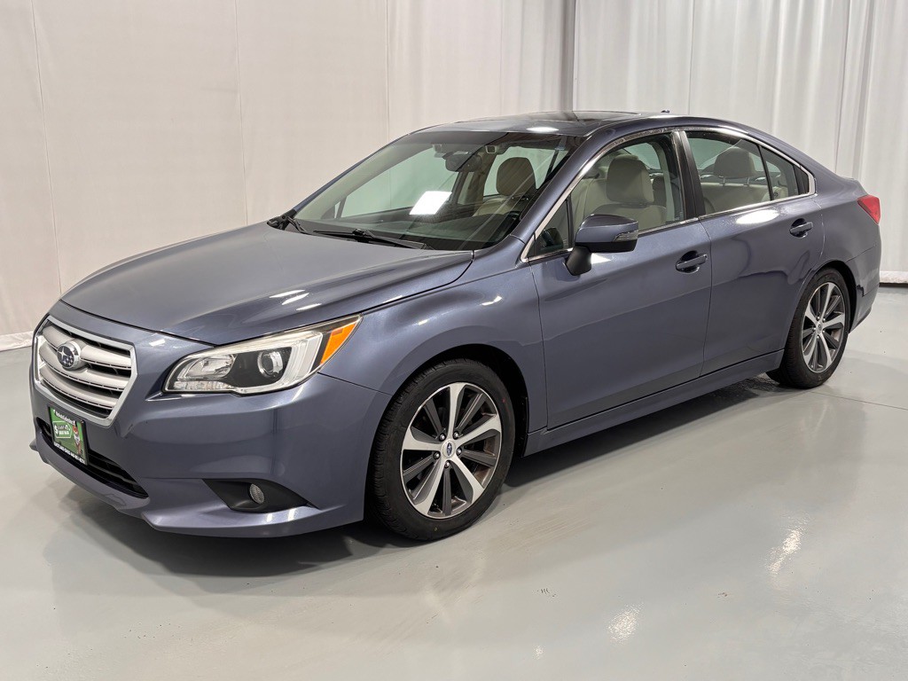 2016 Subaru Legacy Image 1