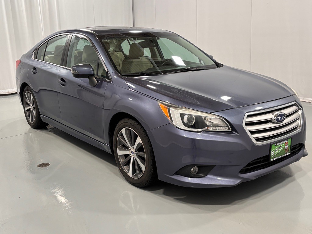2016 Subaru Legacy Image 3