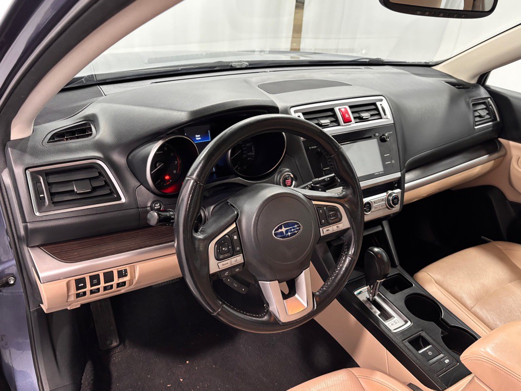 2016 Subaru Legacy Image 9