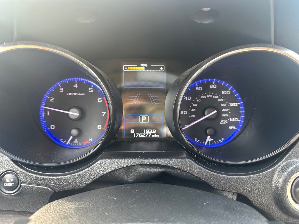 2016 Subaru Legacy Image 14