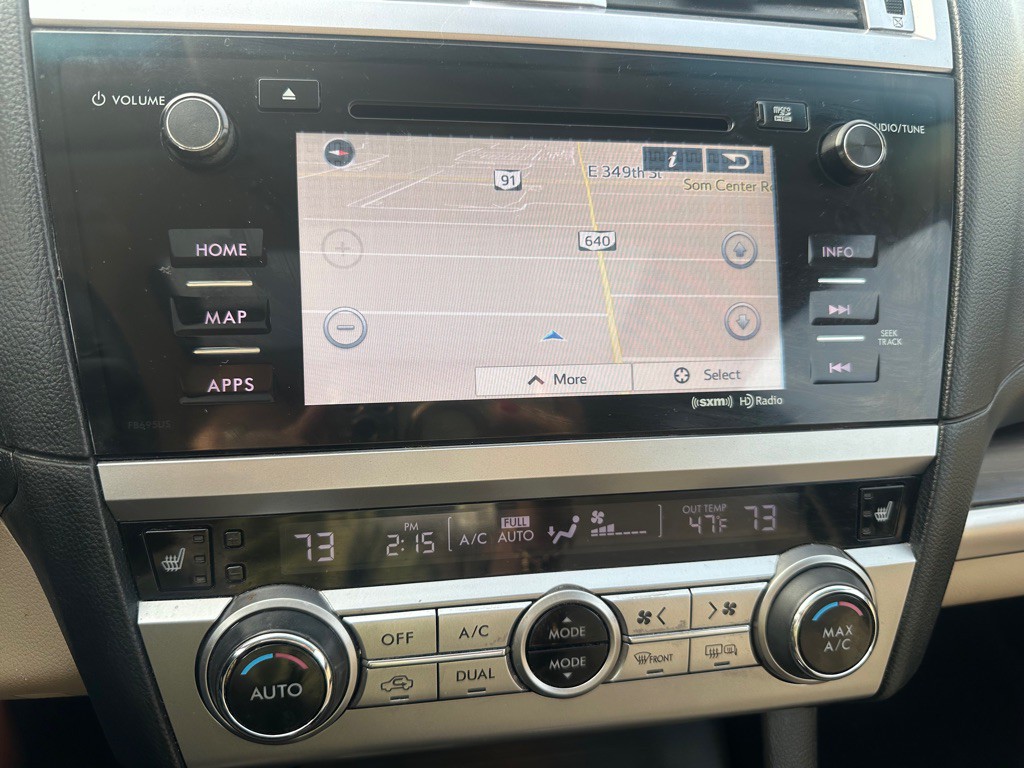 2016 Subaru Legacy Image 15