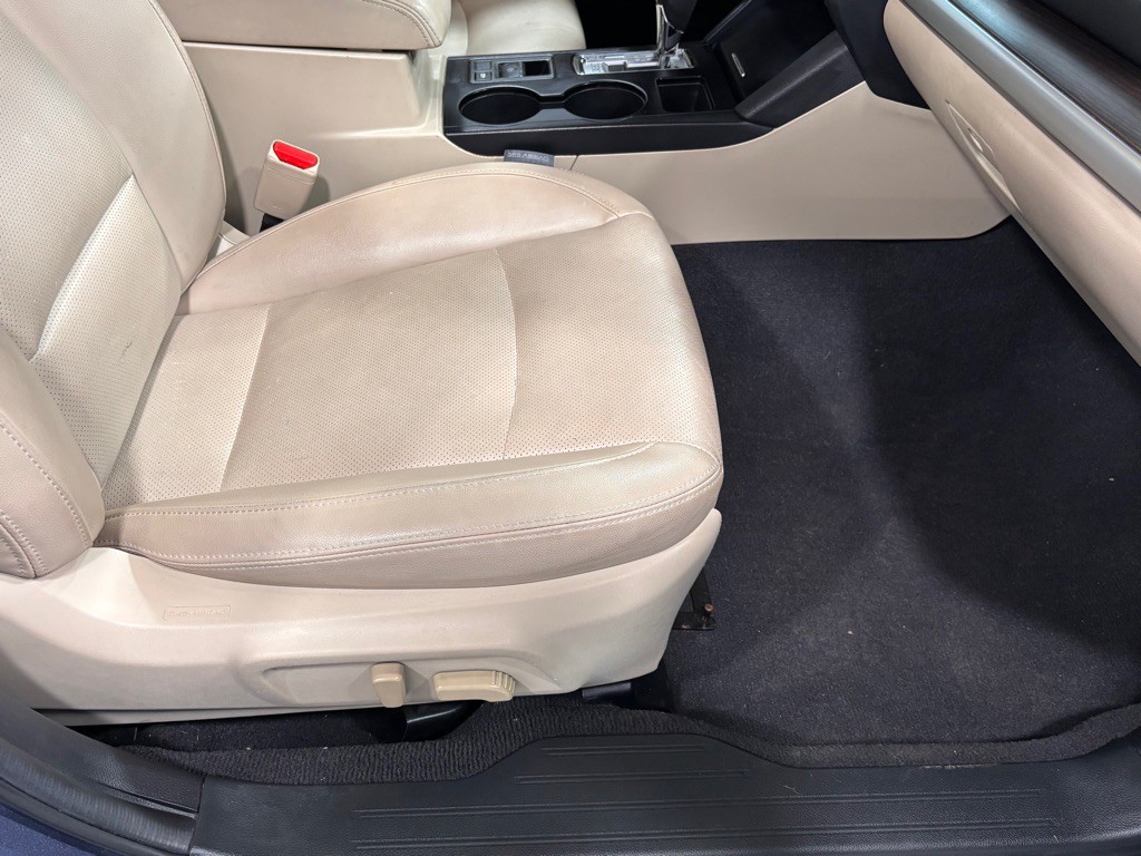 2016 Subaru Legacy Image 20