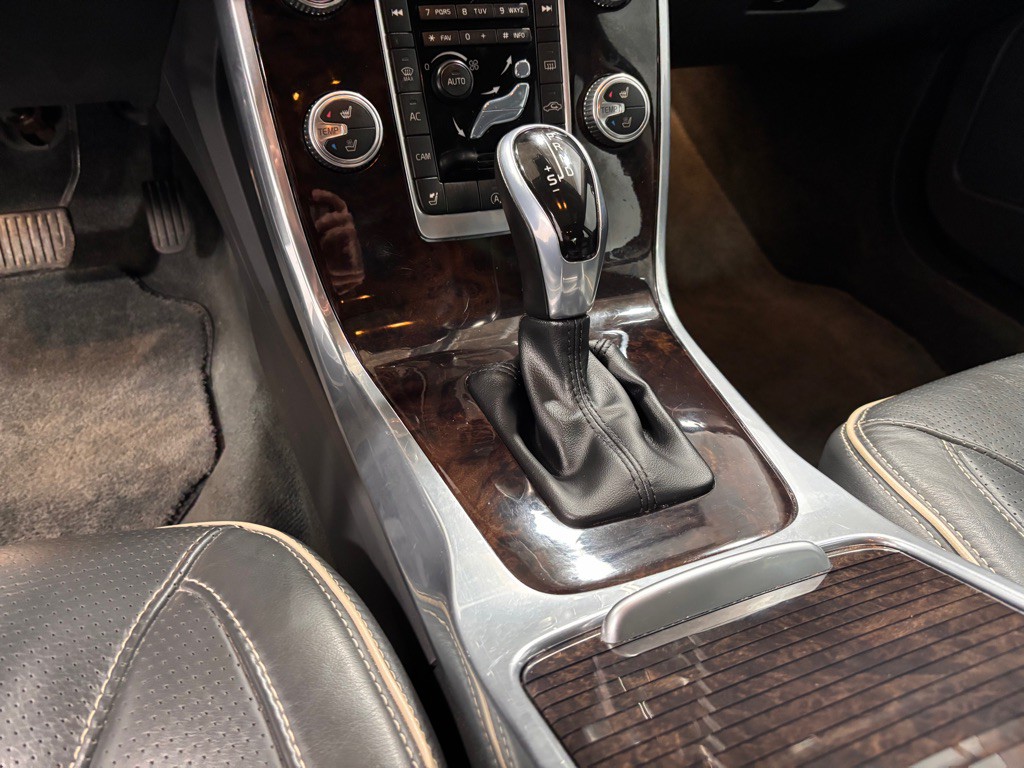 2016 Volvo S80 Image 15