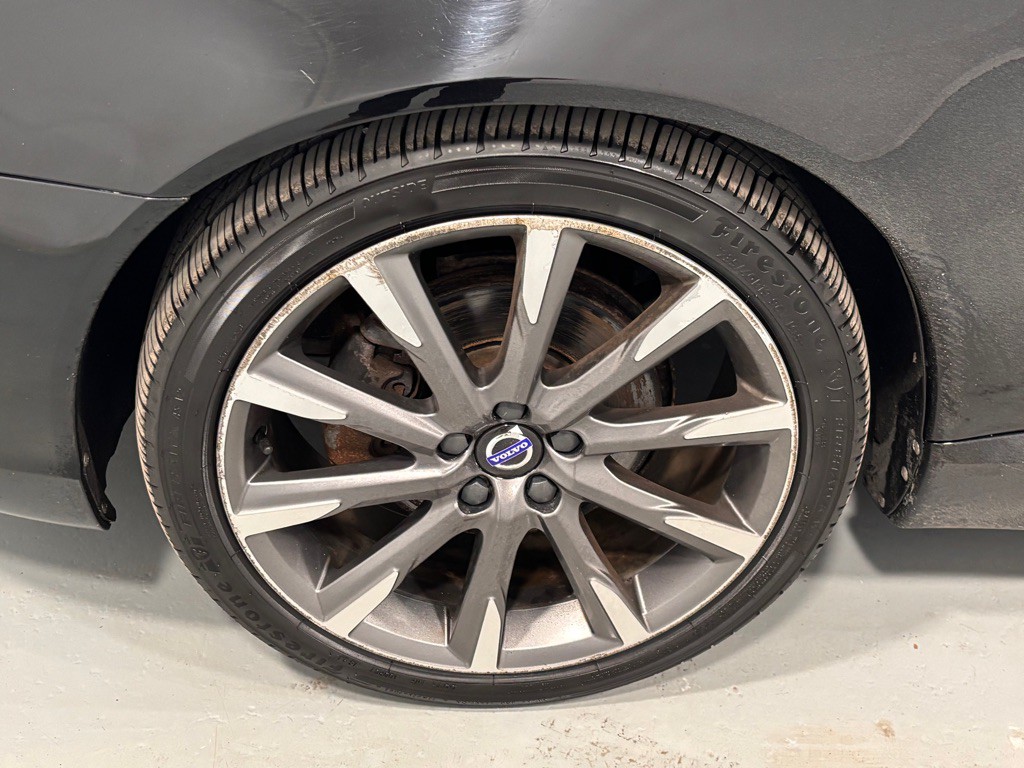 2016 Volvo S80 Image 32