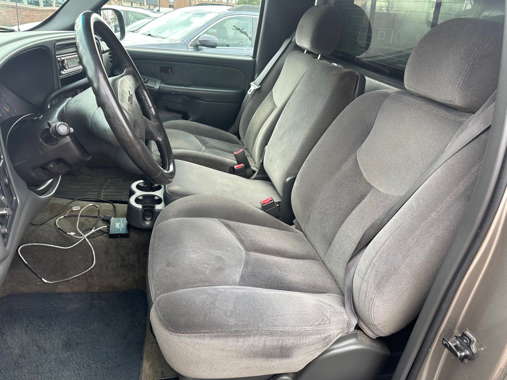 2003 GMC Sierra Image 13