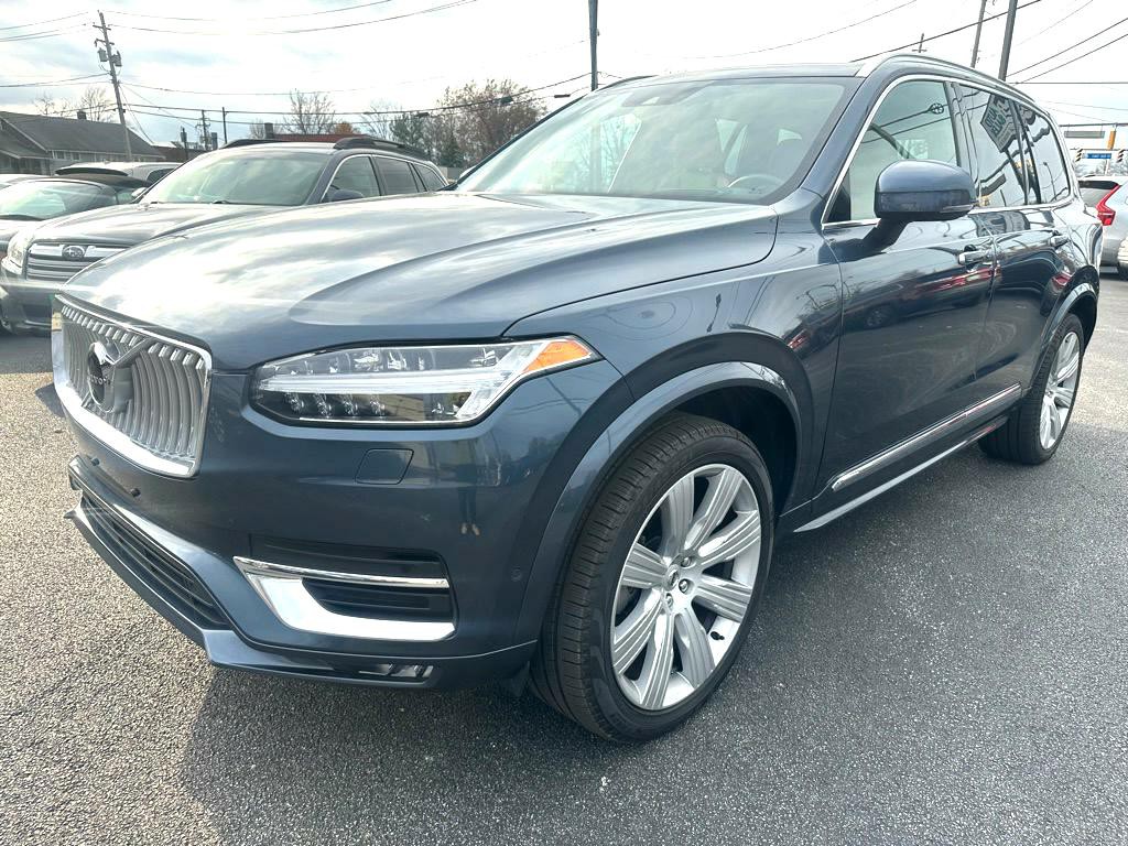 2021 Volvo XC90 Image 1