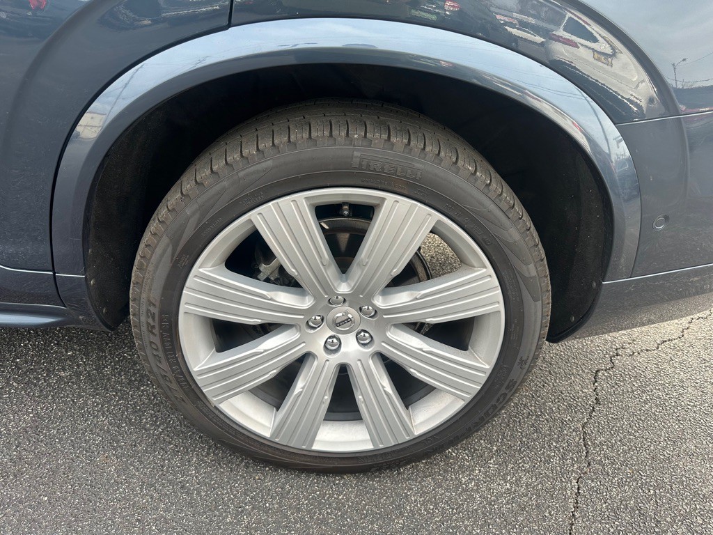 2021 Volvo XC90 Image 20
