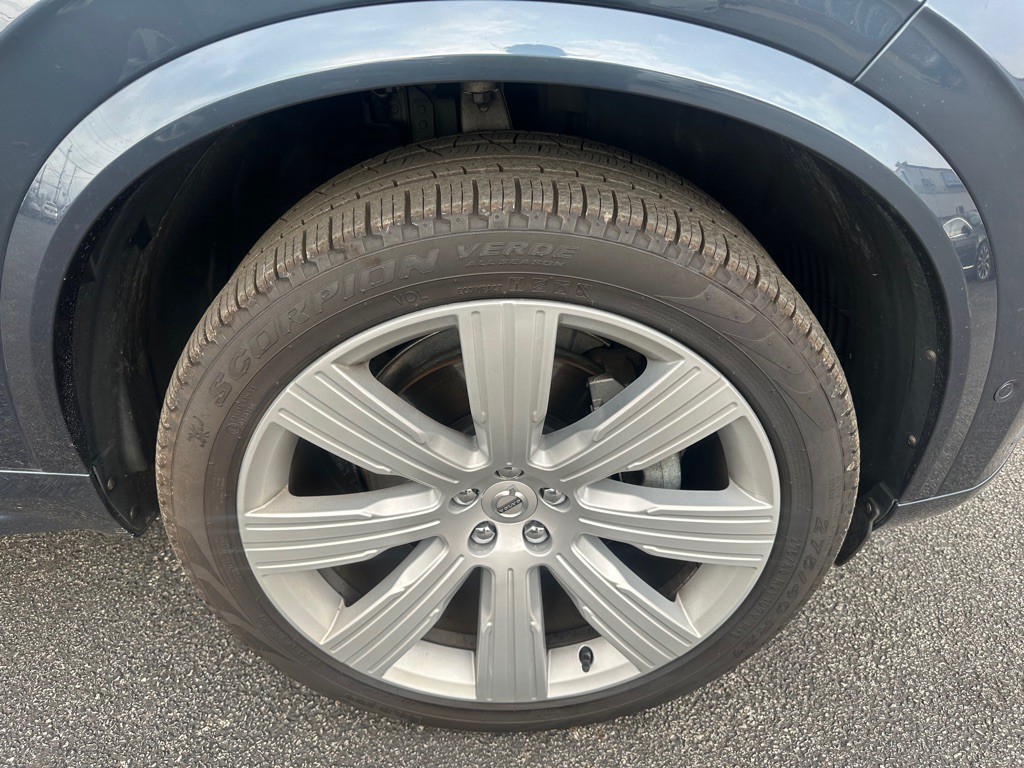 2021 Volvo XC90 Image 22