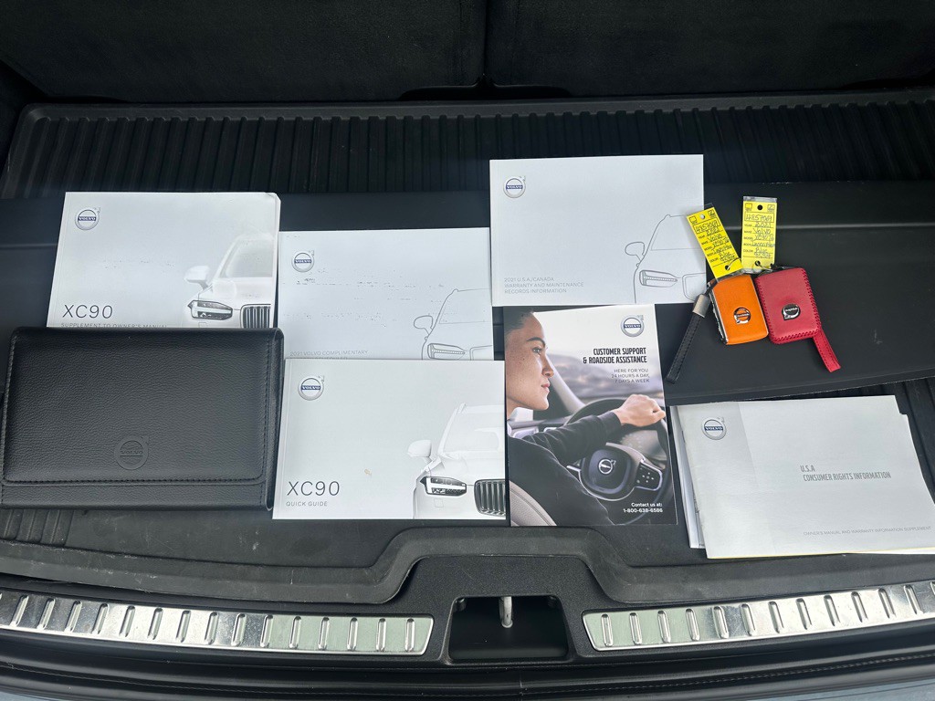 2021 Volvo XC90 Image 23
