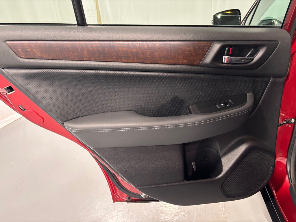 2017 Subaru Outback Image 23