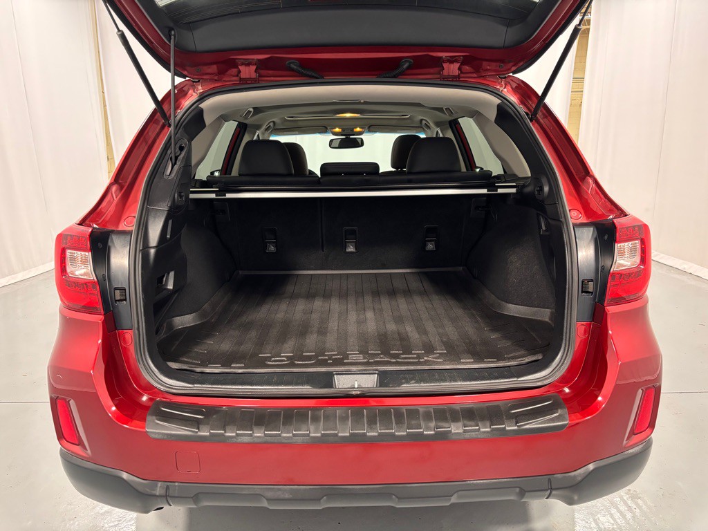 2017 Subaru Outback Image 28