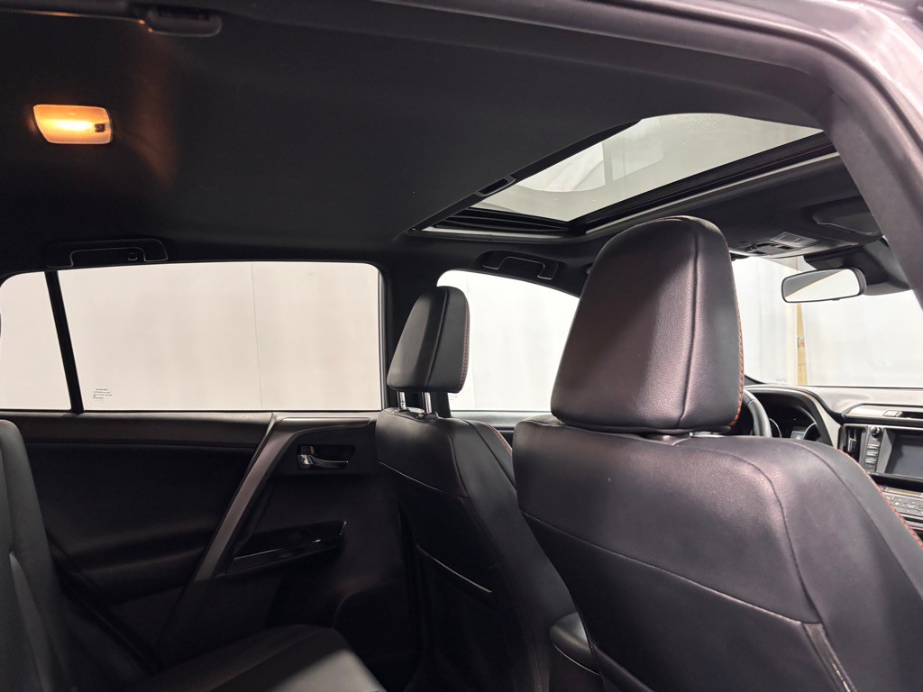 2017 Toyota Rav4 Image 26