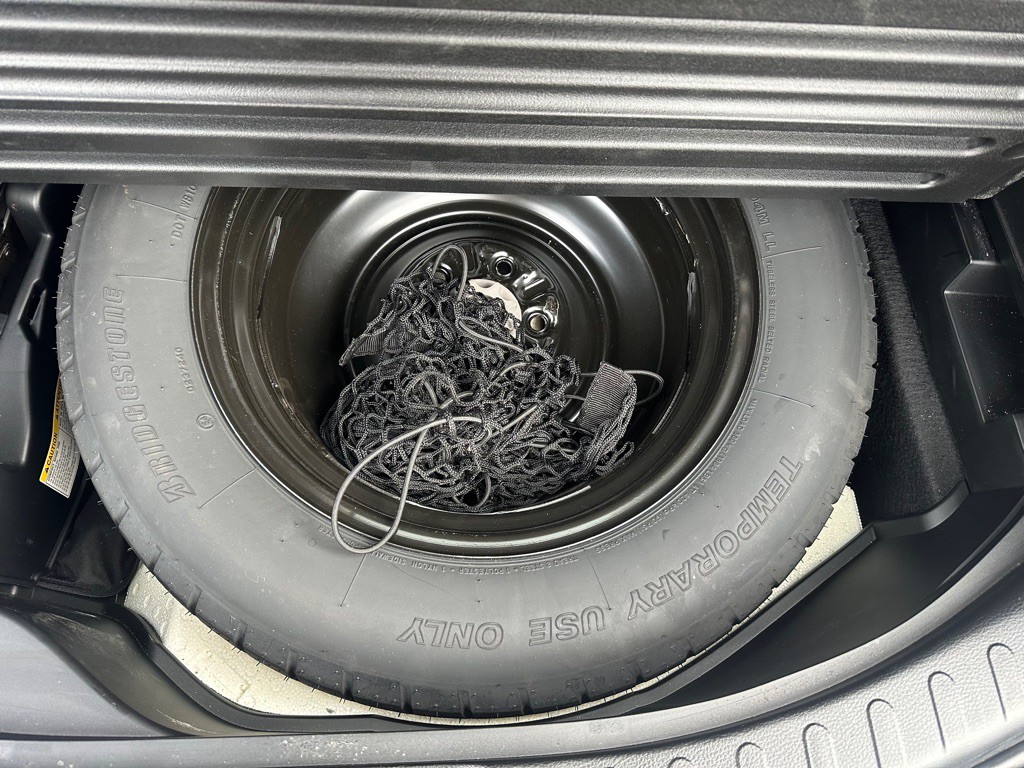 2017 Toyota Rav4 Image 38