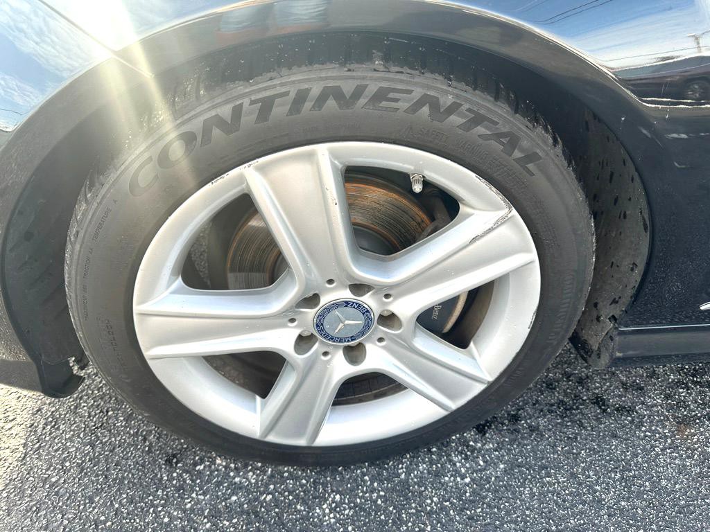 2010 Mercedes-Benz C-Class Image 9