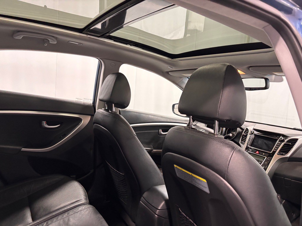 2014 Hyundai Elantra Image 26