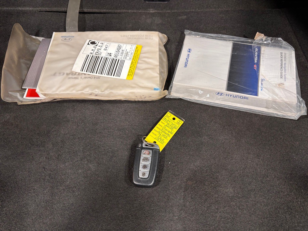 2014 Hyundai Elantra Image 34